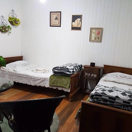 Gela'S Apartment ティビリシ エクステリア 写真